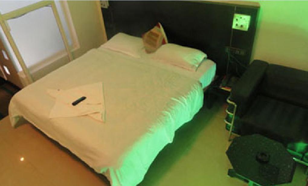 Hotel T.A.P. Gold Crest Bangalore Zimmer foto